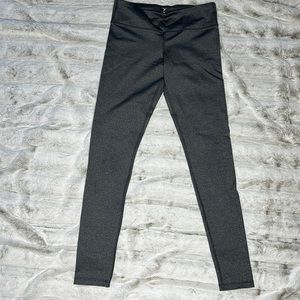 NWOT Old Navy workout leggings size Medium